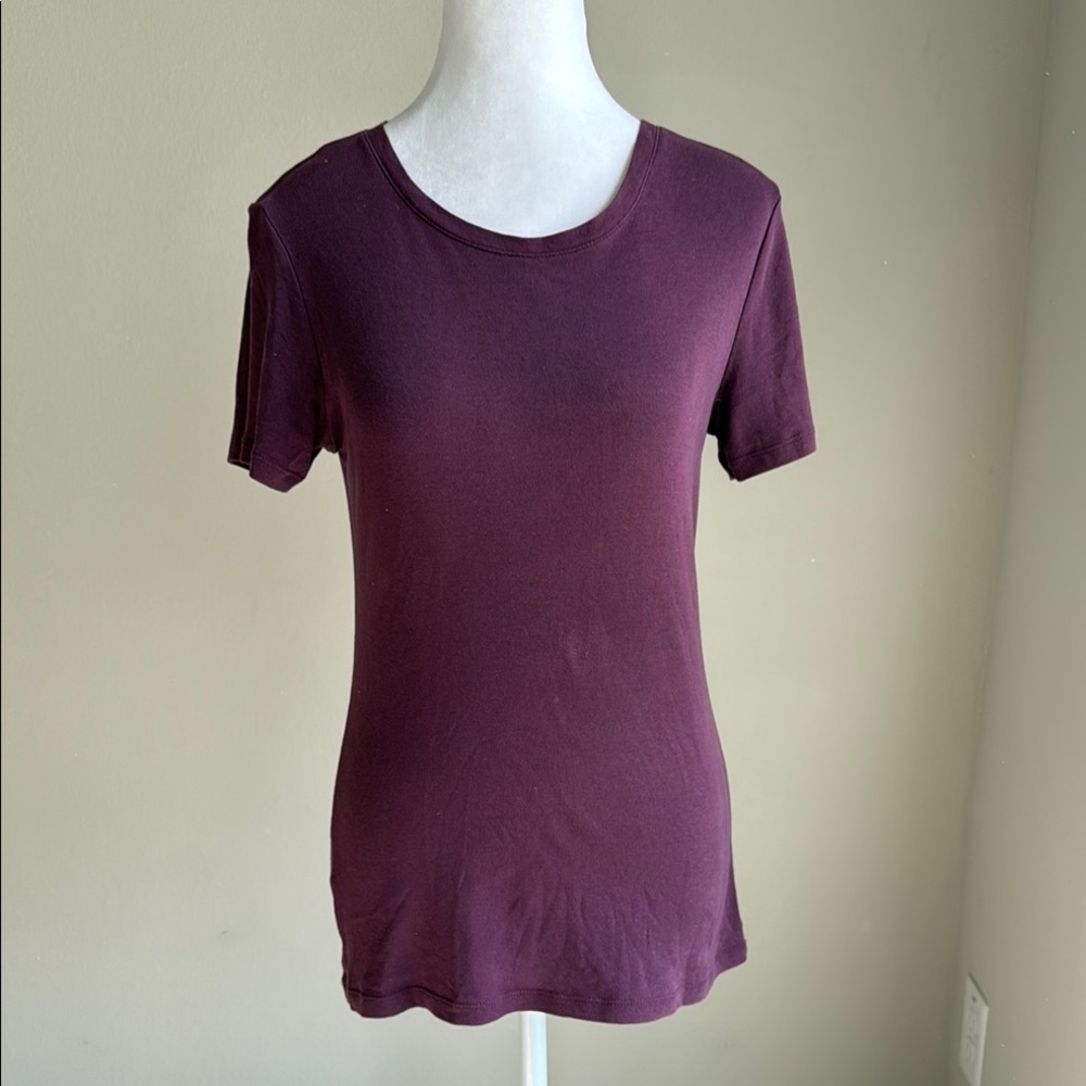 Eddie Bauer women’s purple short sleeve teeshirt